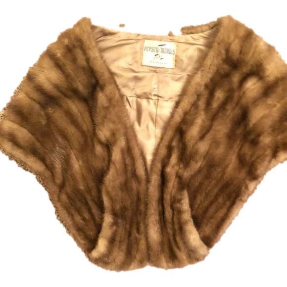 Genuine Mink Stole Pockets Shrug Newly Updated Socialite Chic Luxury Glam - Picture 8 of 15